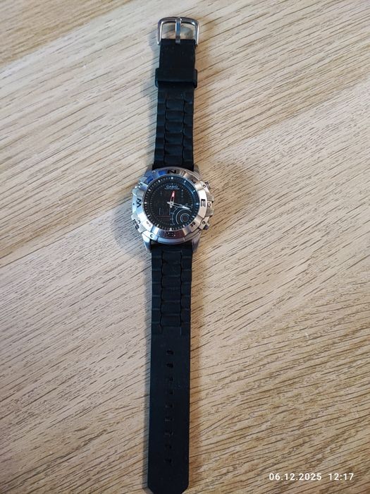 Лот от два часовника casio