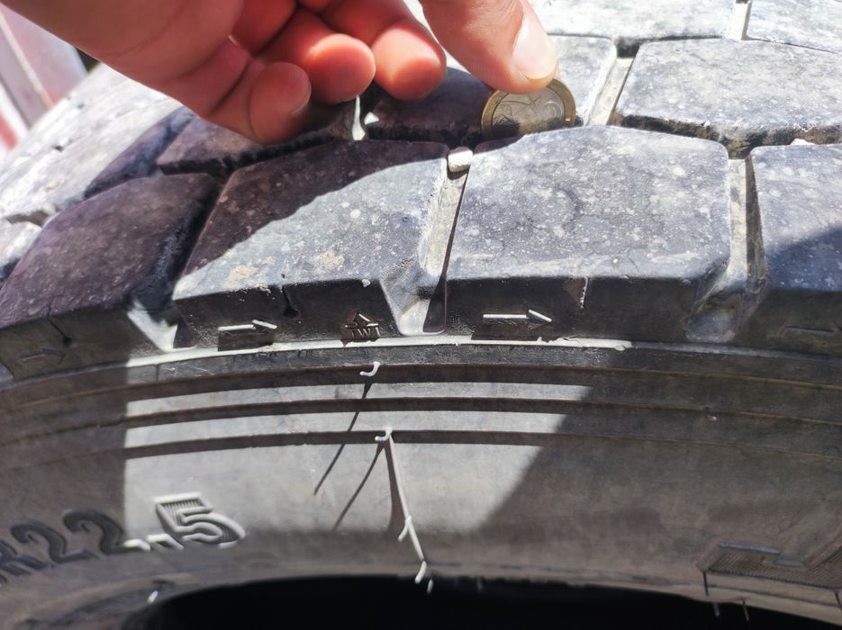 Гуми за товарен автомобил 315/70/22.5