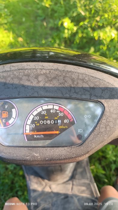 Vând scuter de 50cc