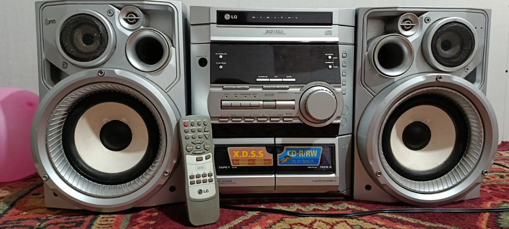 Музыкальный центр LG мощный юз доллар