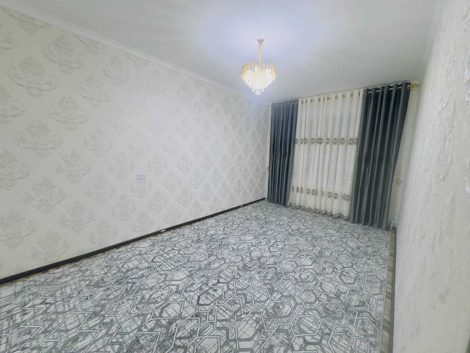 SOTILADI №2587 Dinamo bozorchada 4x arzon 49900$ uyimiz sotuvda