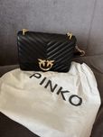 Нова дамска чанта Pinko