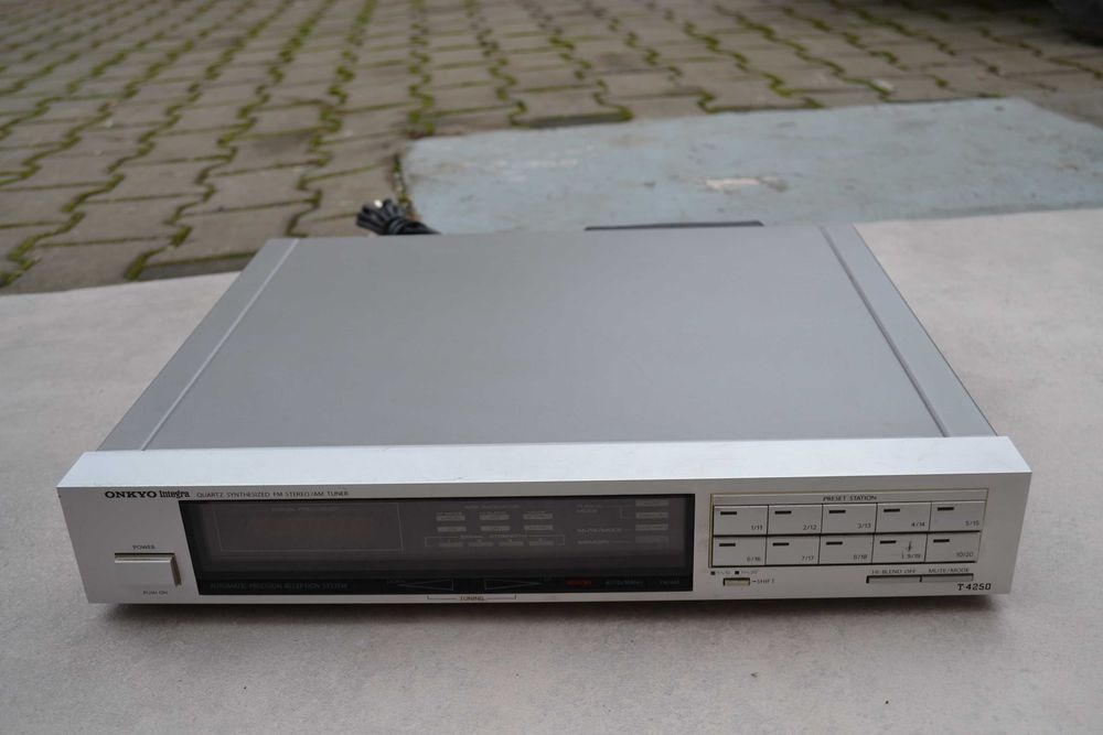 Tuner Onkyo Integra T 4250