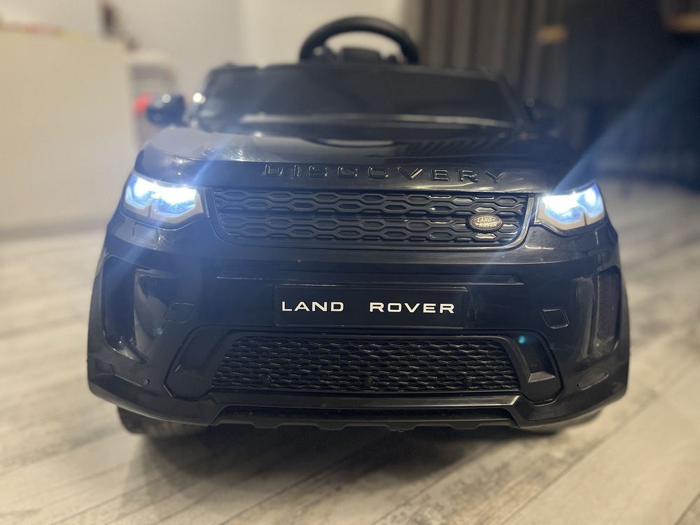 Акумулаторна кола Land Rover