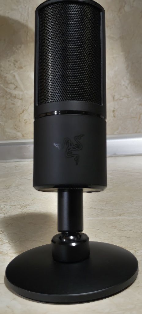 Razer Seiren X гейминг микрофон