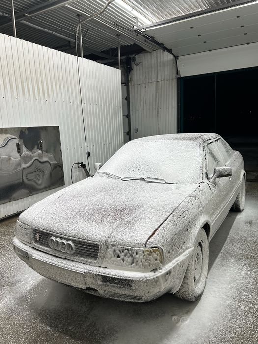 Продаю ауди б4 торг есть