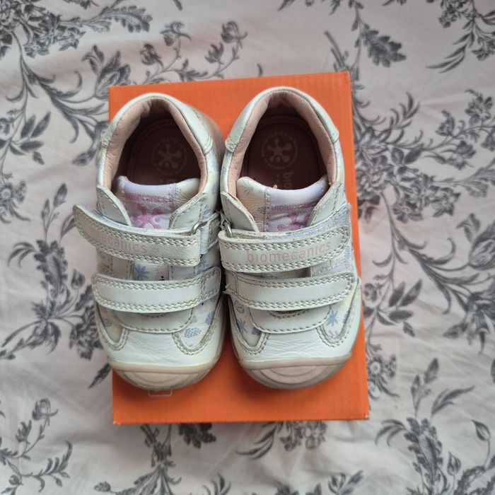 Обувки Биомеханикс 21 номер