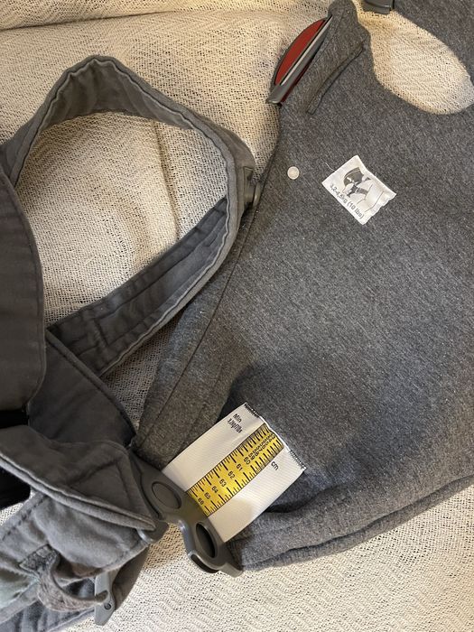 Marsupiu bebeluși anatomic Mini BabyBjorn