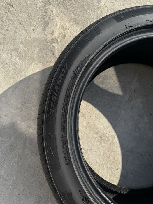 R17 Nexen 225/45/17 Yangi