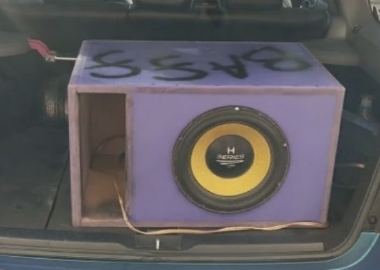 Бас каса Helon SPL 12