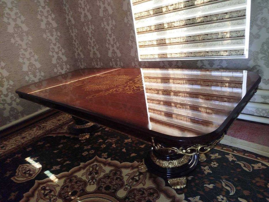 Стол стул сотилади