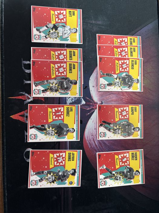 Продавам карти Liverpool Team Set  24/25