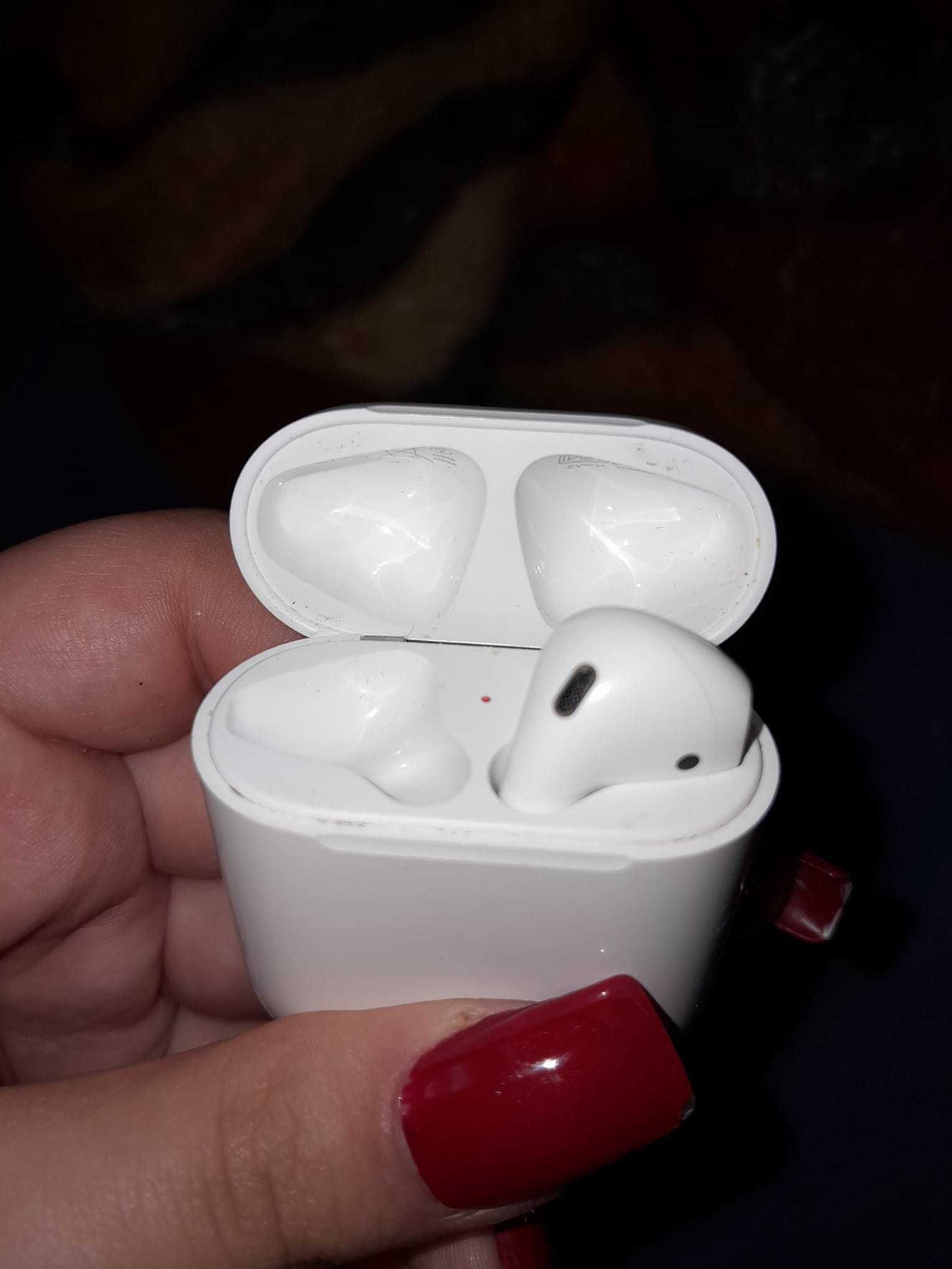 Airpods generatia 2