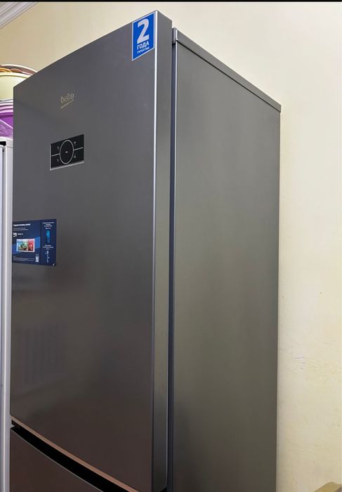 Холодильник в хорошем состояние