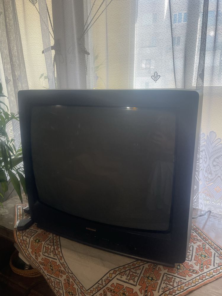 Телевизори