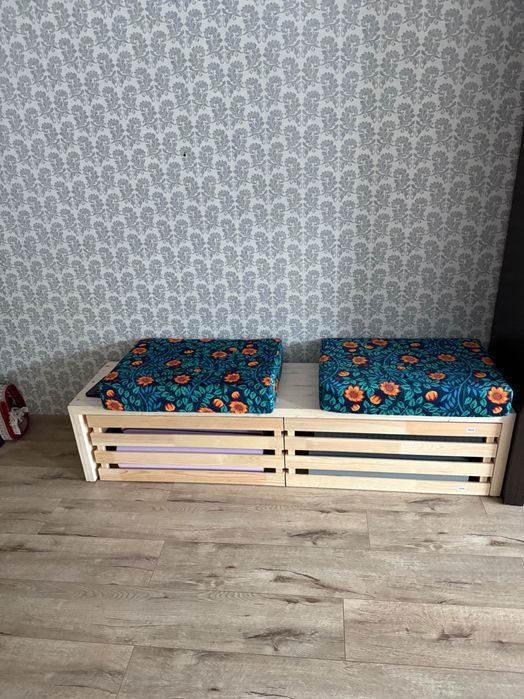 Деревянные полки