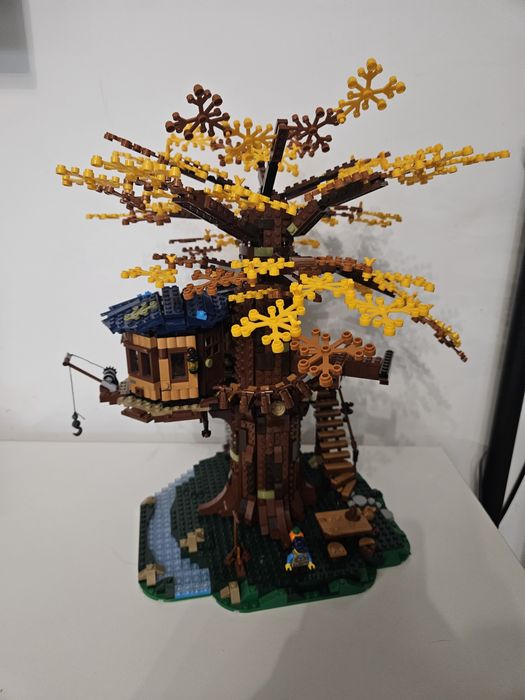 Lego 21318 Tree House incomplet