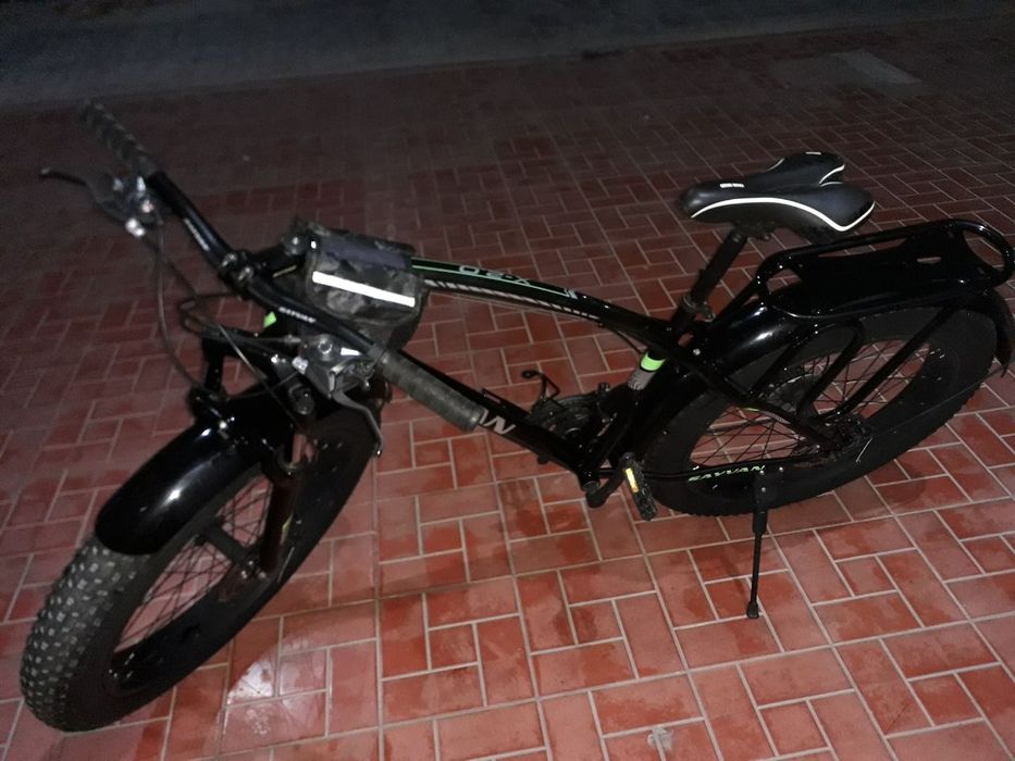 Велик сотилади зур холатда