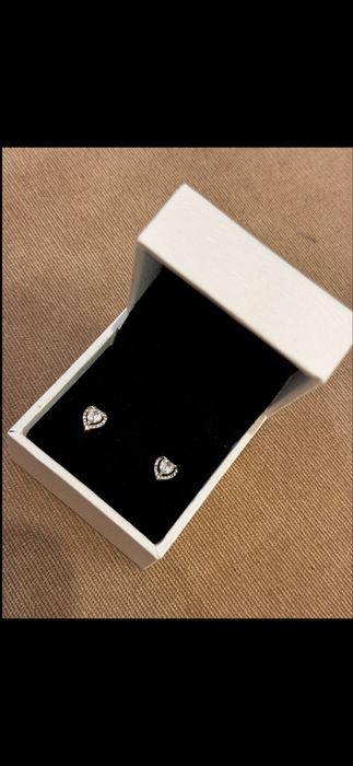 Pandora обеци Пандора