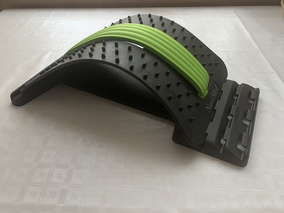 Ортопедичен уред за разтягане, масаж, опора