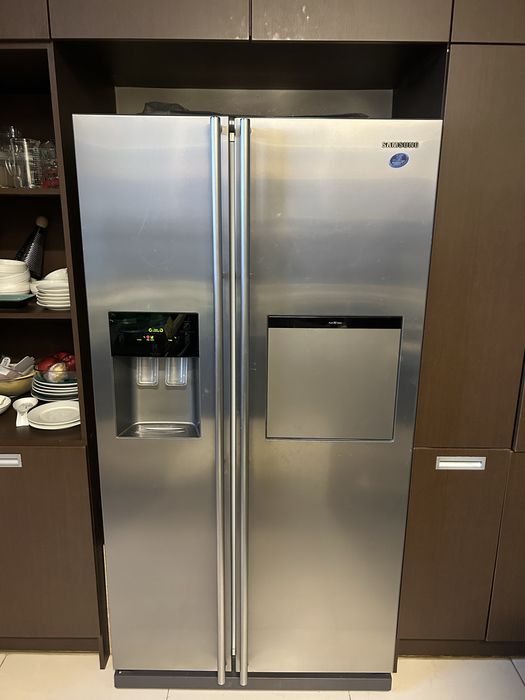 Холодильник Samsung, сгорел компрессор