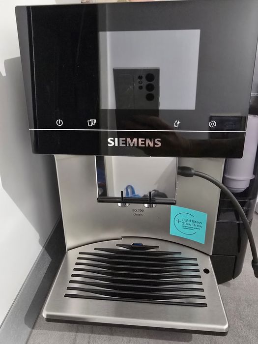 Expresor Siemens EQ 700 CLASIC