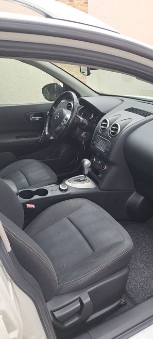 Nissan Qashqai 2.0dci,automata,4x4,,panoramic,camera 360",impecabila