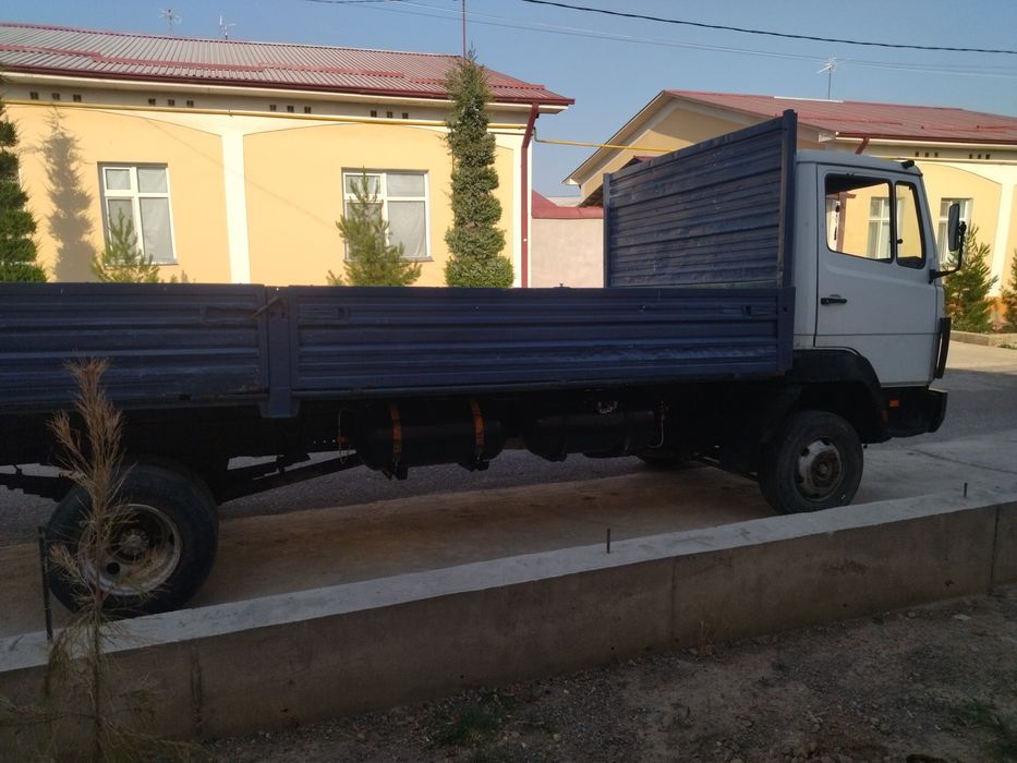 Мерседес гигант 817 дизель борт тент