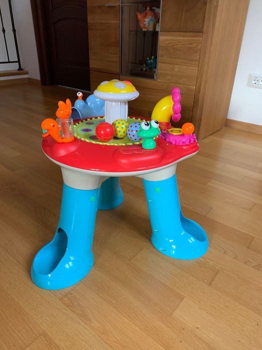 Masuta cu activitiati Imaginarium, cu toate accesoriile