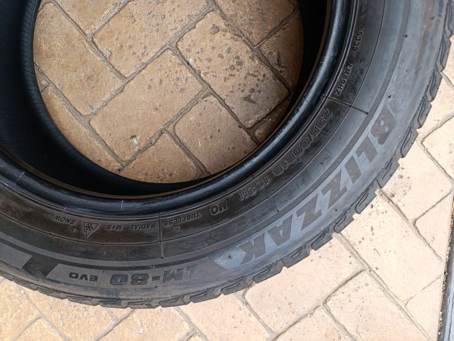 Зимни гуми Bridgestone 235/60/18 Blizzak LM -80 Evo