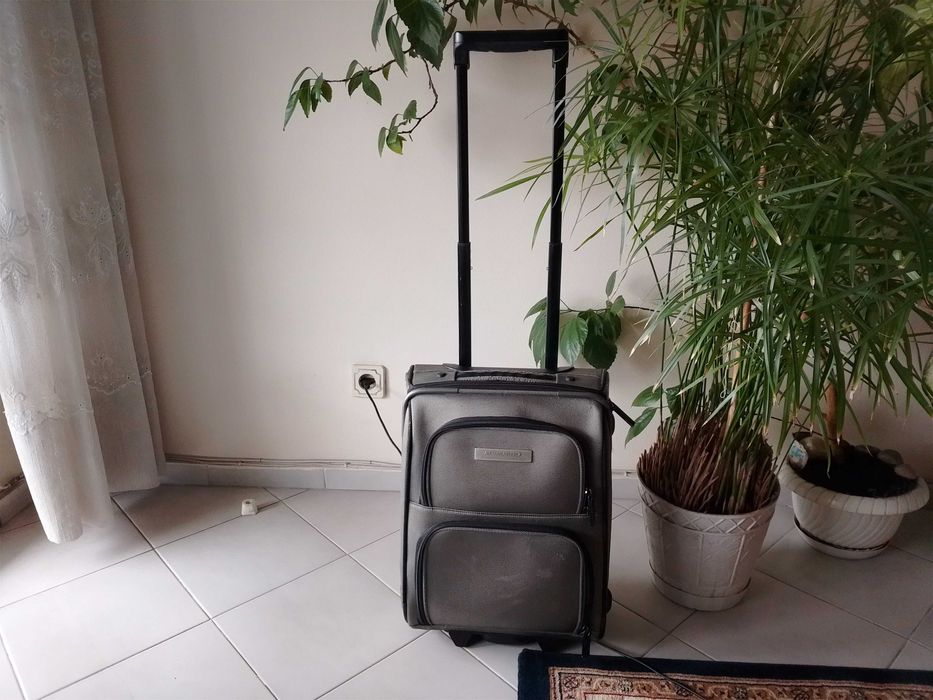 Куфар 2бр  колелца "AUSTRIAN AIRLINES" 50/35/25см  "20лв"!+Доставка!