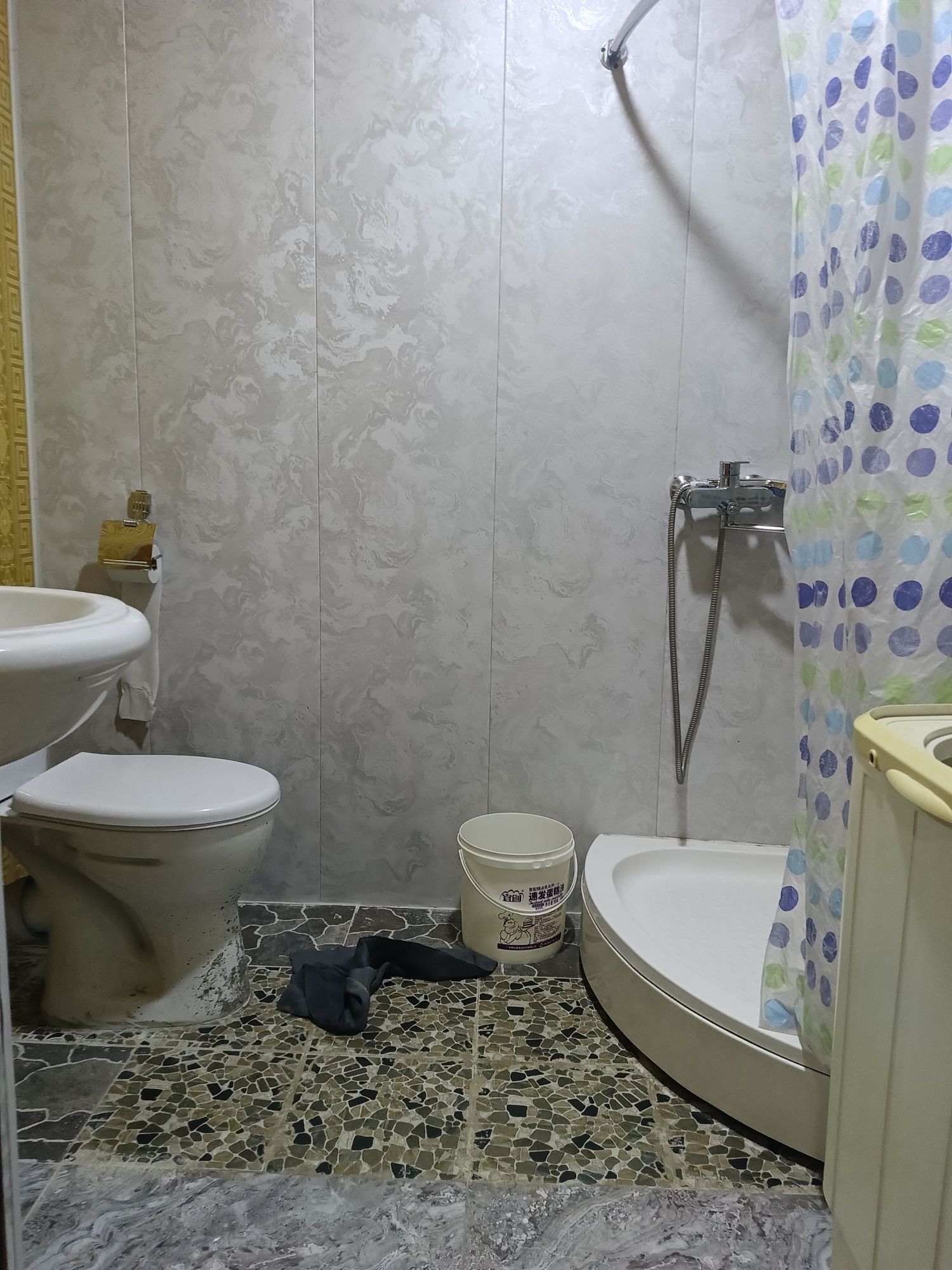 Arendaga beriladi 2 xona