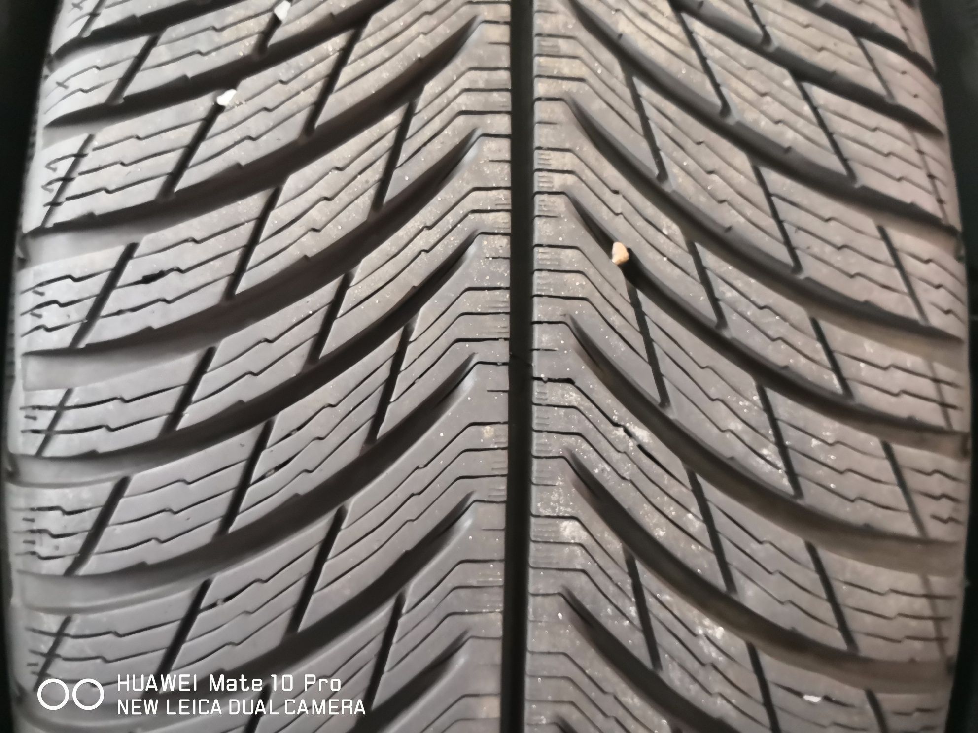 245 40 19 цола гуми като нови Michelin