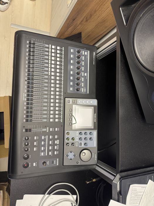 Tascam dP-32SD Digital