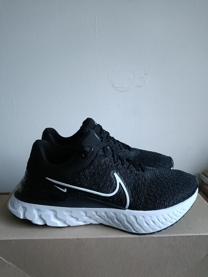 Nike React Infinity Run Flyknit 3 номер 38.5 код 18A