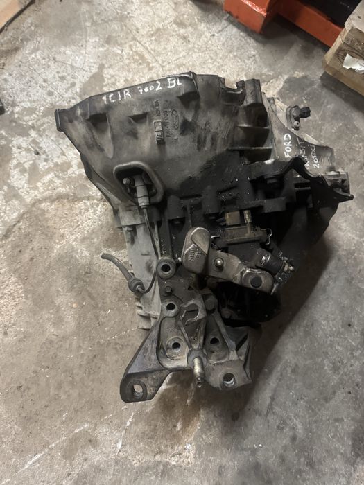 Скоростна кутия Транзит мк6 2.0 дци transit mk6 2,0 00-06г 5 скорости