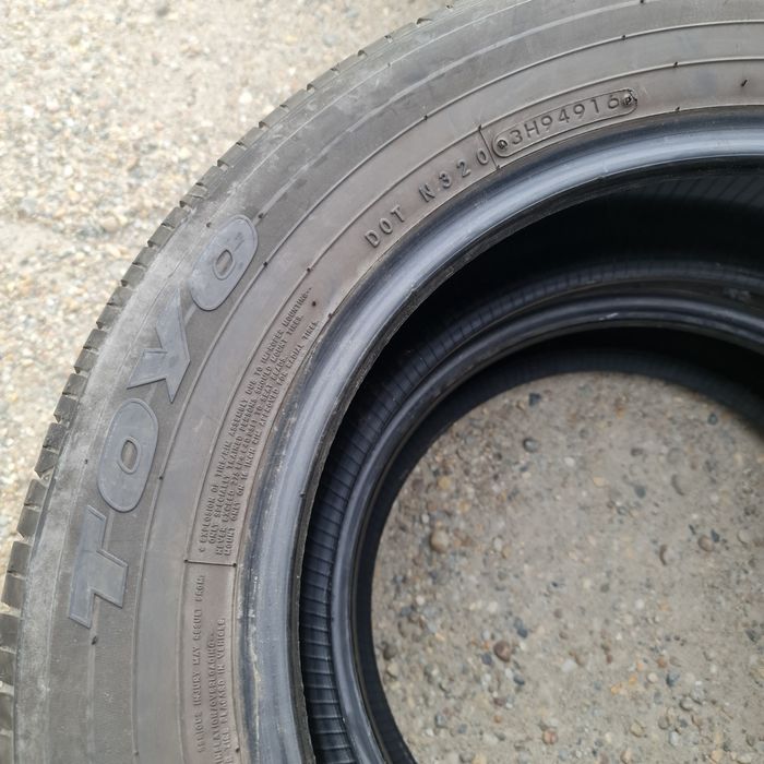 2x 205/60/16 TOYO 7MM Stare ca noi