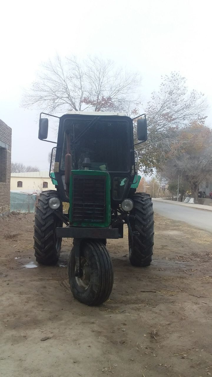МТЗ-80 трактор сотилади!!!