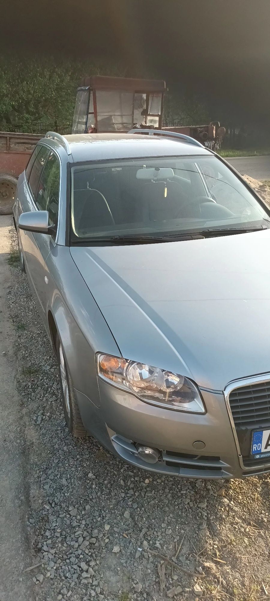 Mașina Audi a4 2005
