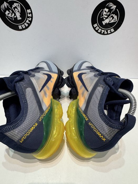Маратонки NIKE VAPORMAX .Номер 38