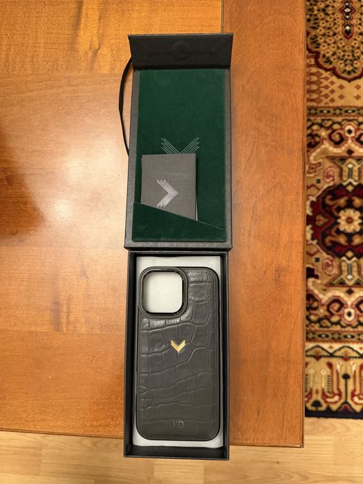 Husa Velante iPhone 16 pro max piele