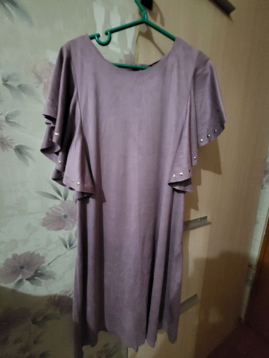 Вечерние платья 42-44 размер