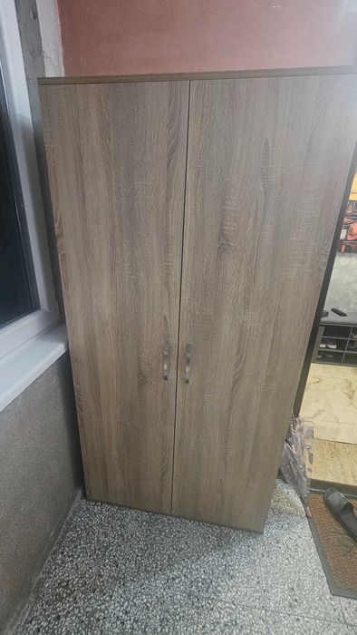 Голям ,нов шкаф да обувки