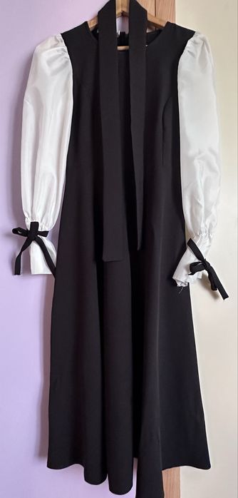 Продам платья.