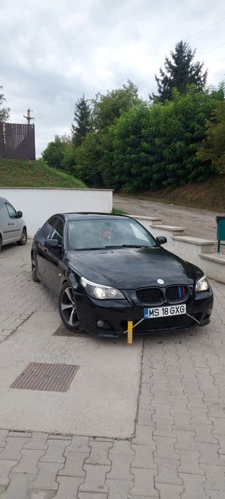 Vând e 60 525 nu are nici o problema motor m57 cutie manuala de cai 17