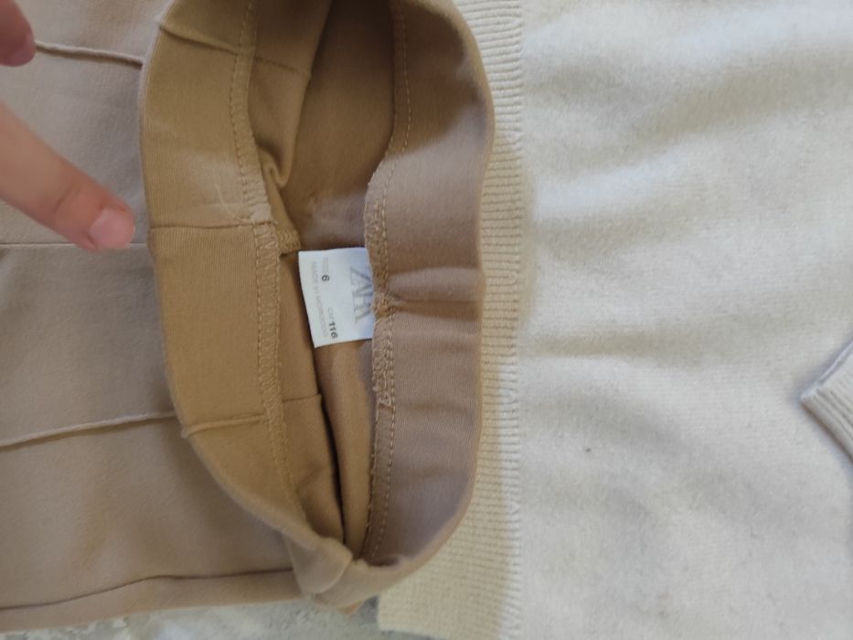 Set Zara pt.fetite mărimea 4ani