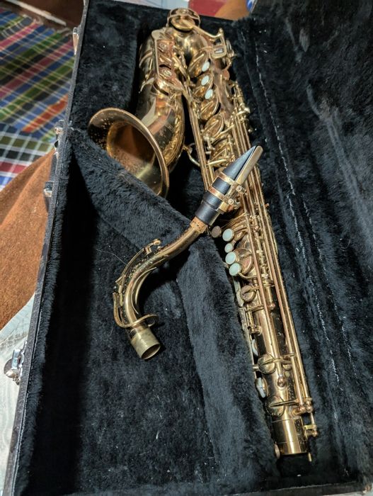 Saxofon Tenor DIXON