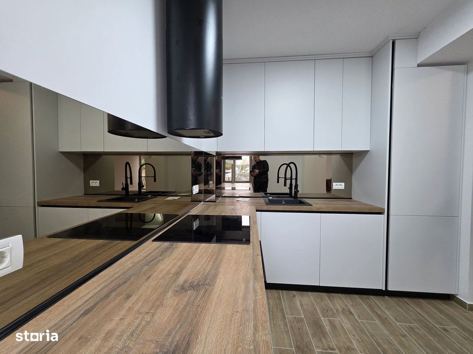 Apartament 3 camere de inchiriat nou în zona Armenească - Universitate