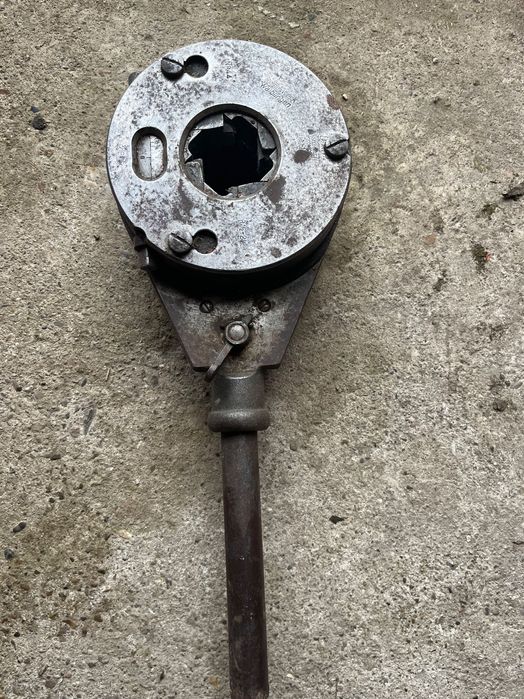 Винторезка / Плашка Водопроводна-Немска 1/4-2Цол/