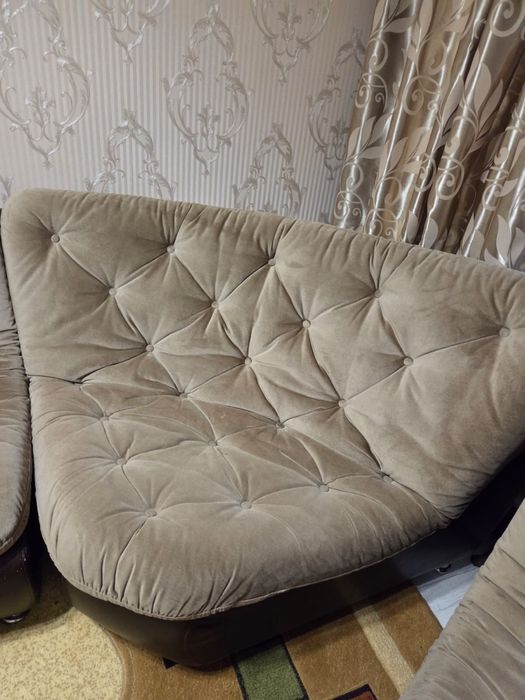Продам диван кресло пуф